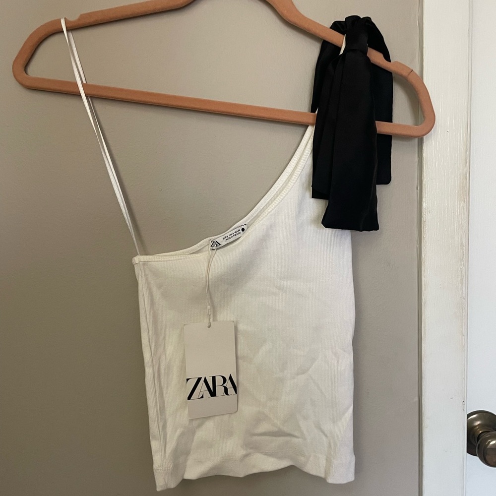Zara White Off The Shoulder top
